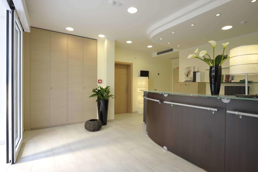 Residence Hotel Rubino Fogliano Marina Екстериор снимка