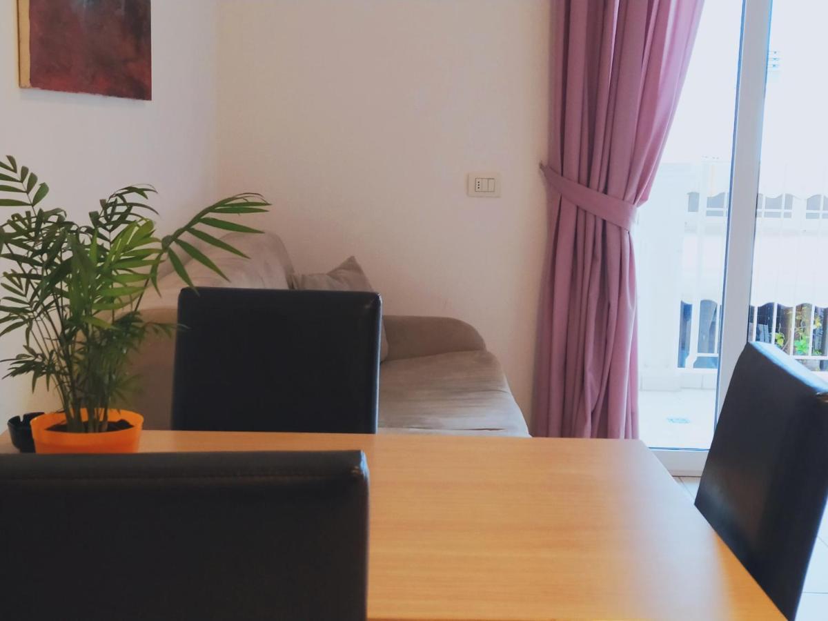 Residence Hotel Rubino Fogliano Marina Екстериор снимка